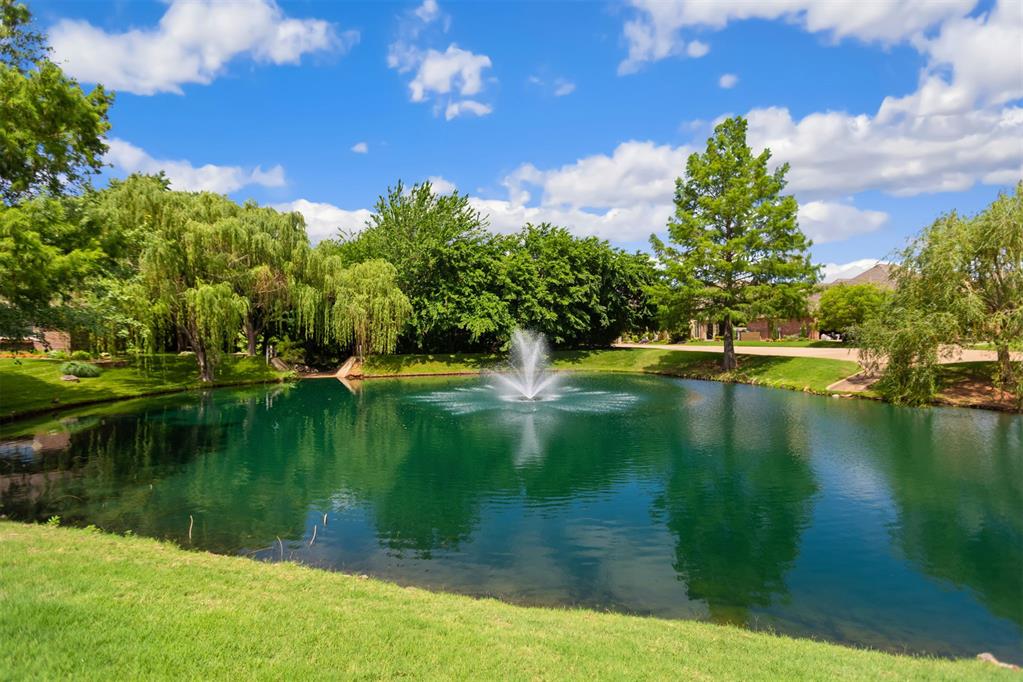 3824 Villas Creek Court