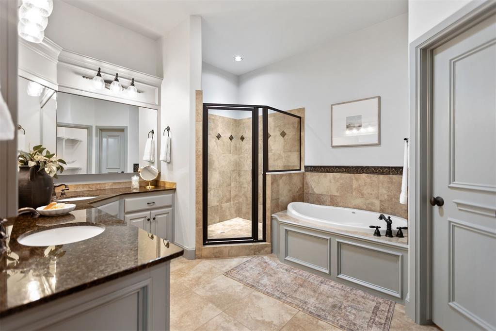 3824 Villas Creek Court