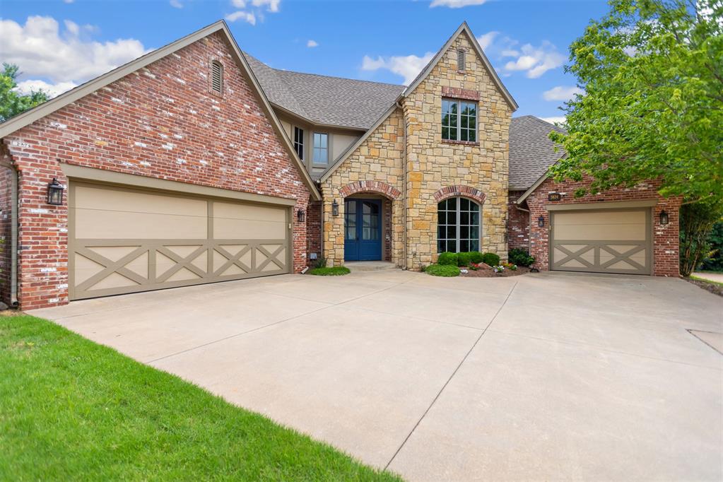 3824 Villas Creek Court