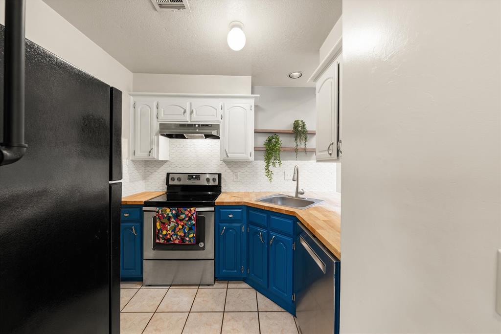 1030 Pruett Drive