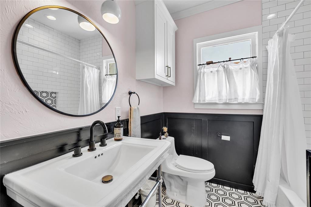 917 NE 18th Street
