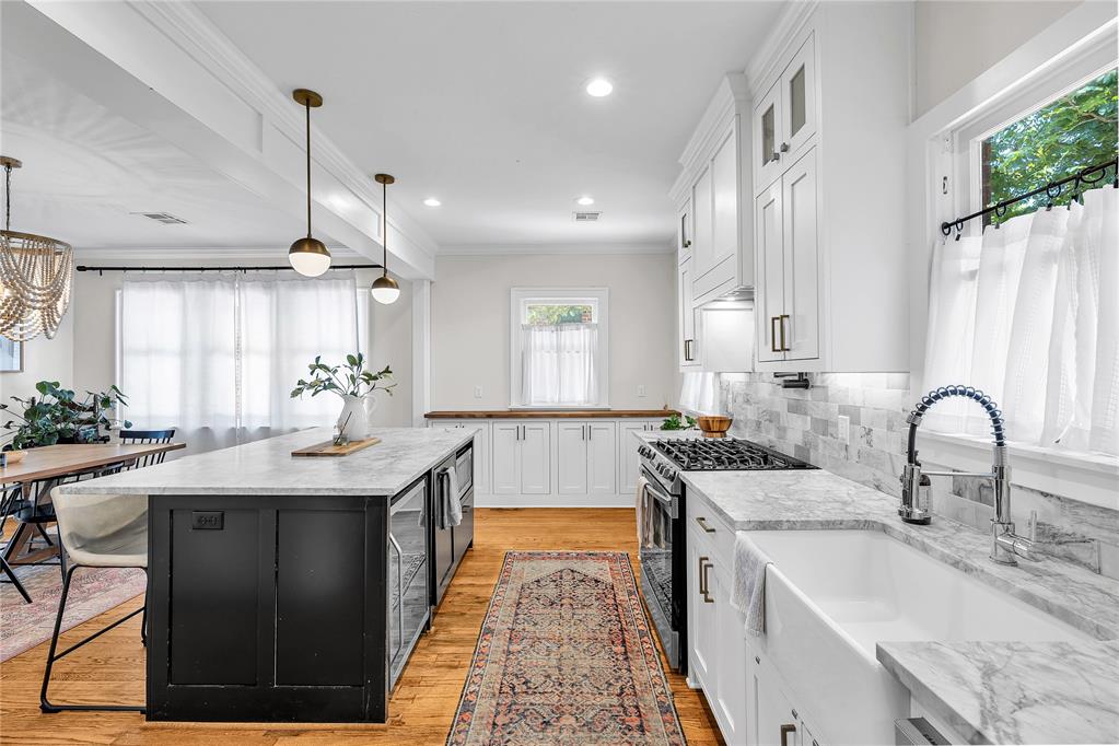 917 NE 18th Street