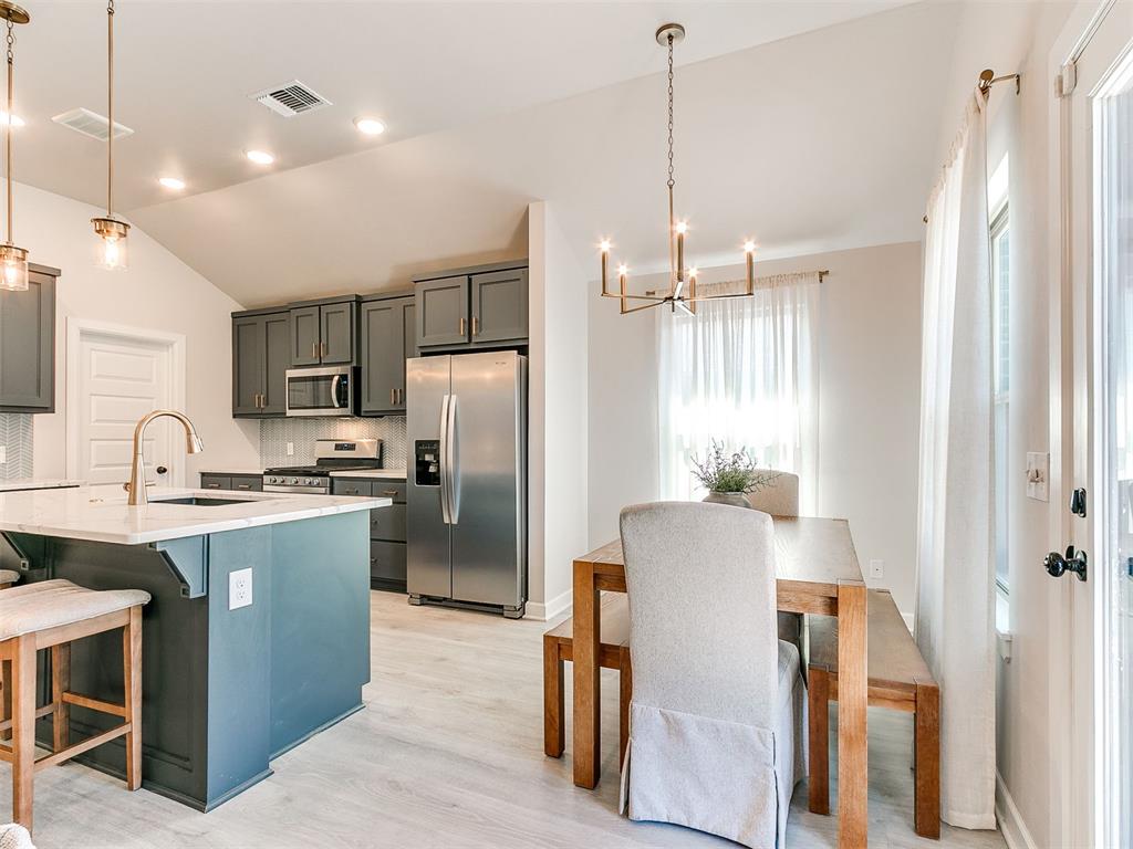 12709 NW 4th Terrace