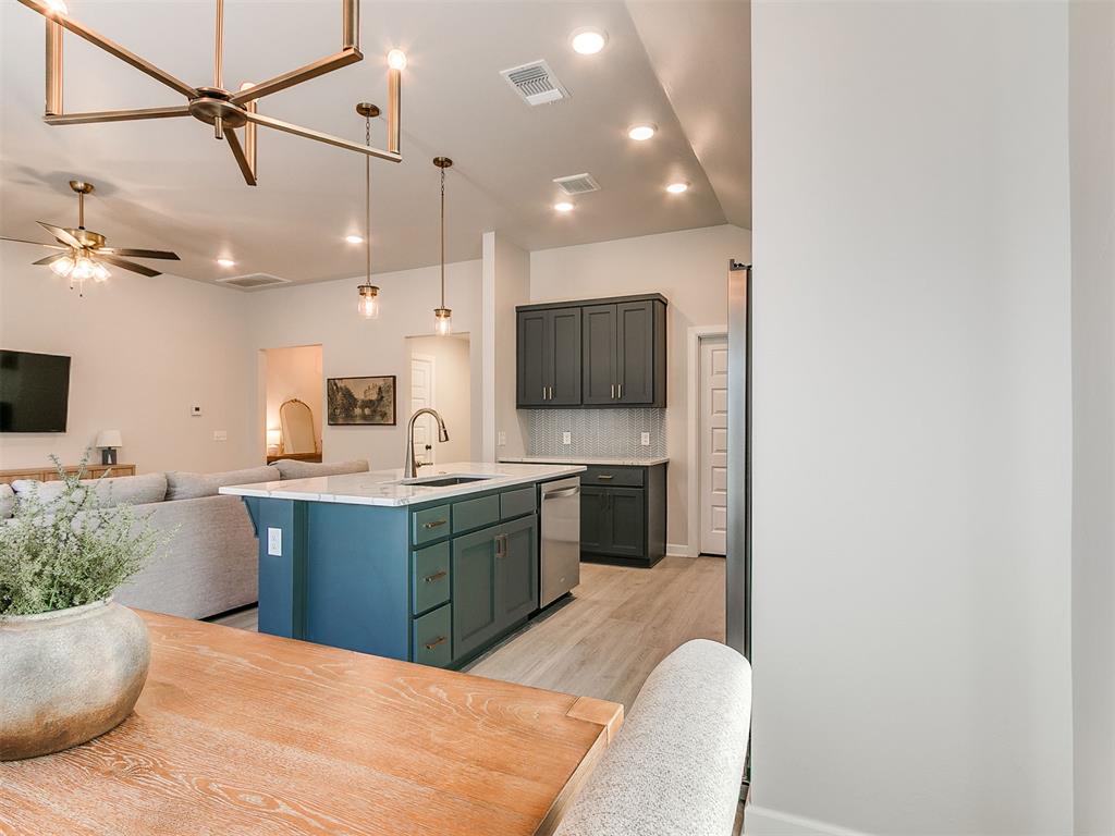 12709 NW 4th Terrace