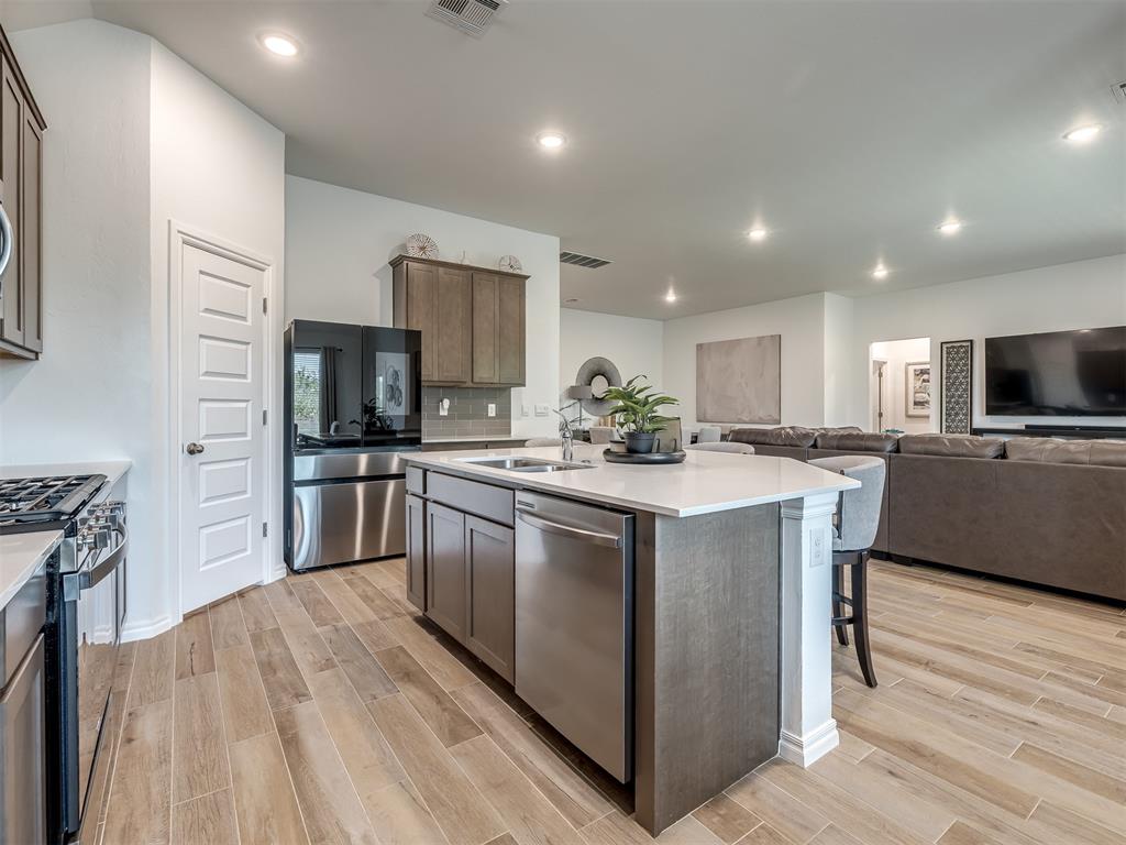 9004 NW 149th Terrace