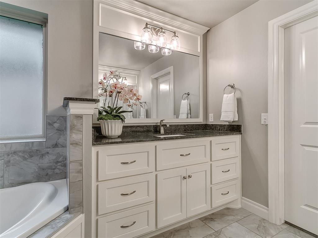 8808 NW 127th Street