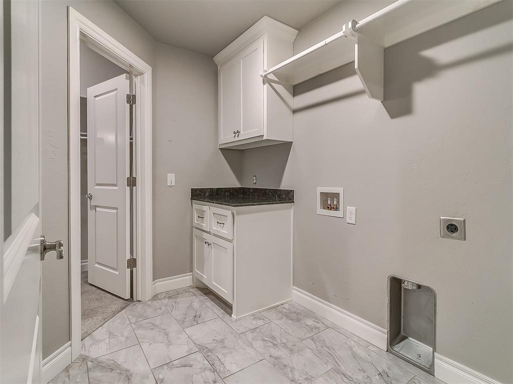 8808 NW 127th Street