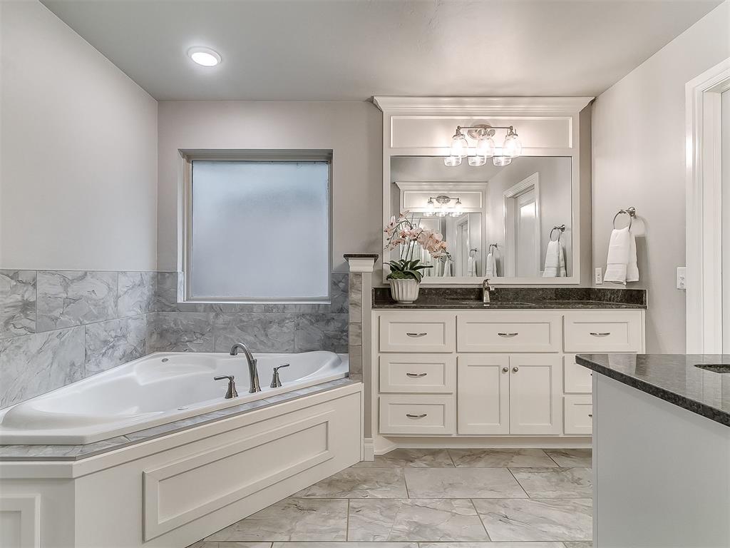 8808 NW 127th Street