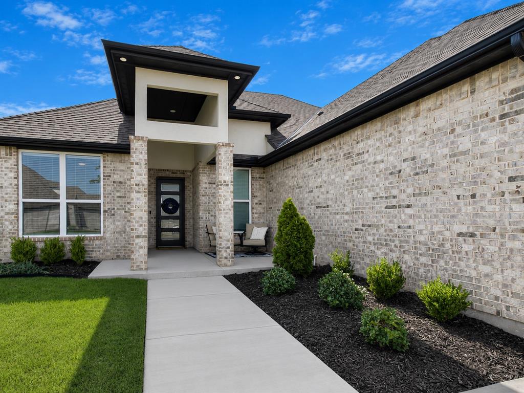 15717 Capri Lane