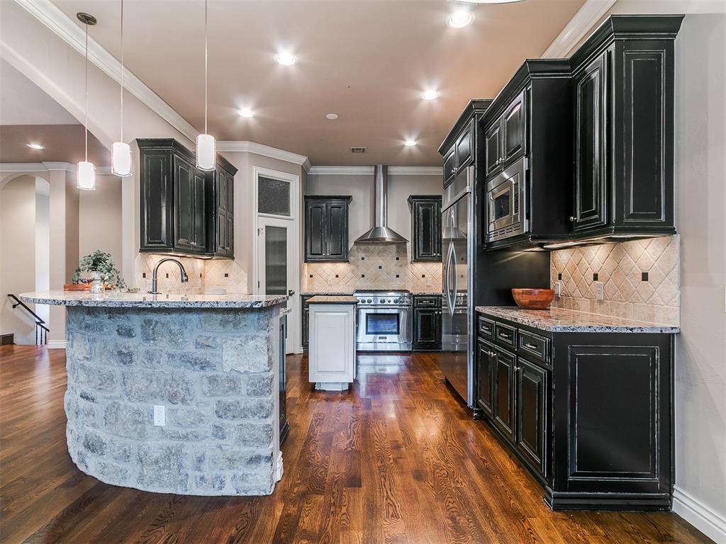 1109 Salvo Bridge Court