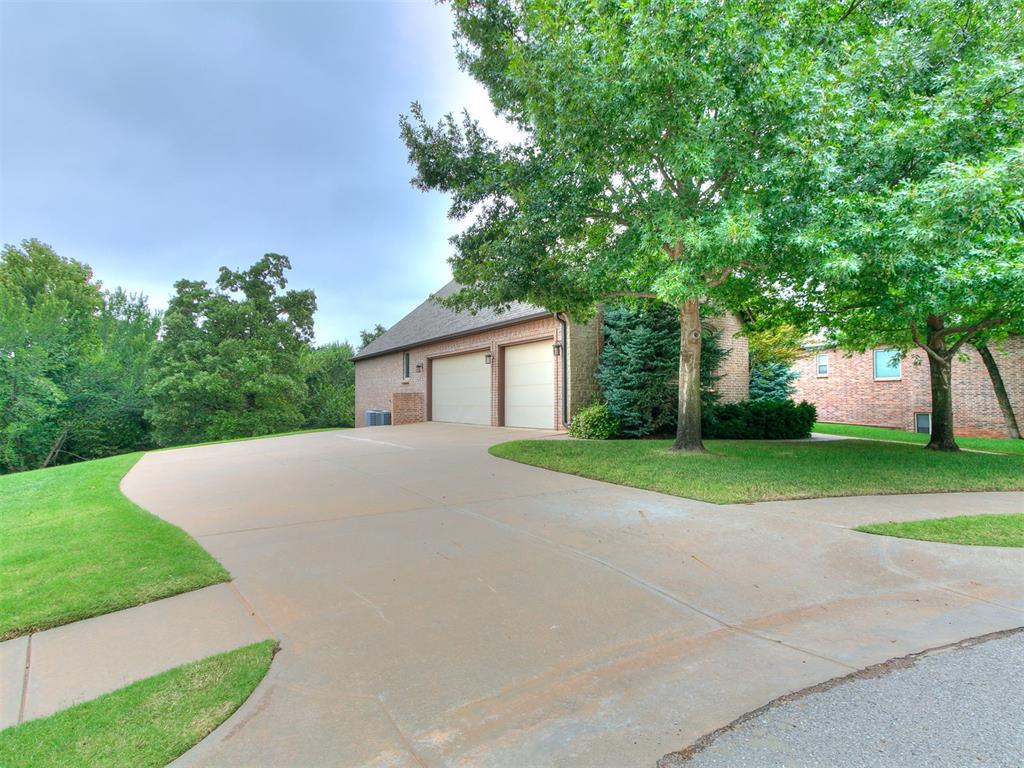 1109 Salvo Bridge Court
