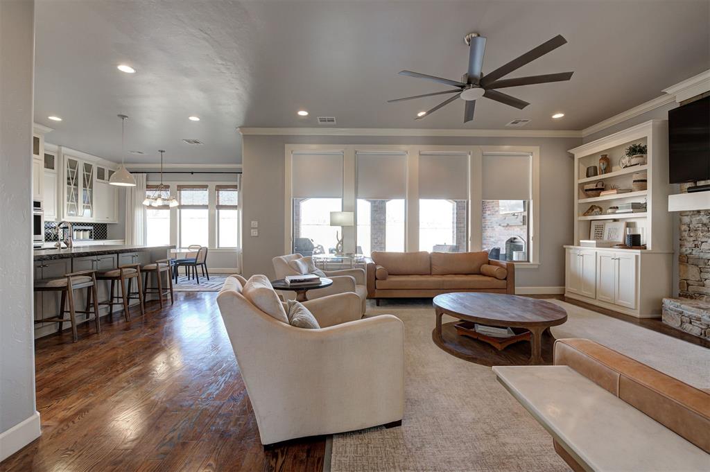 309 Oak Summit Road