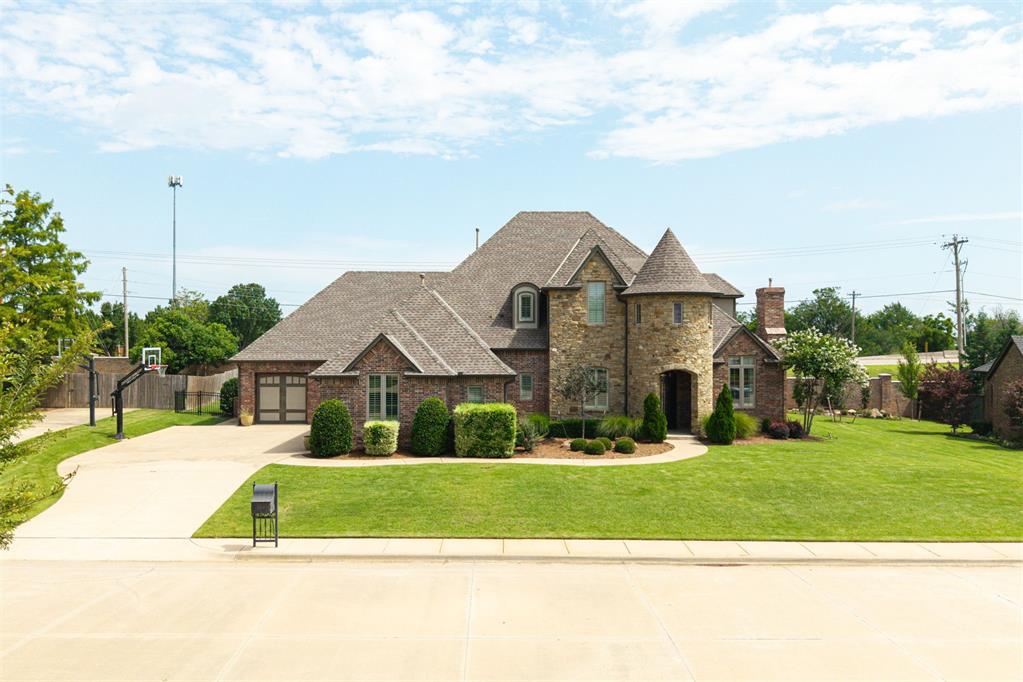 309 Oak Summit Road