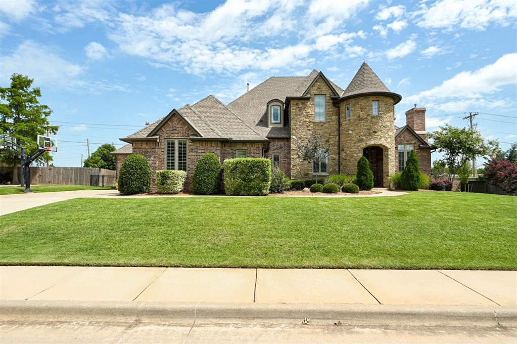309 Oak Summit Road