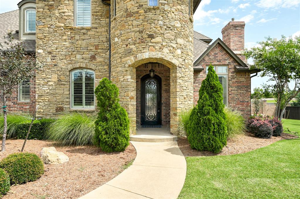 309 Oak Summit Road