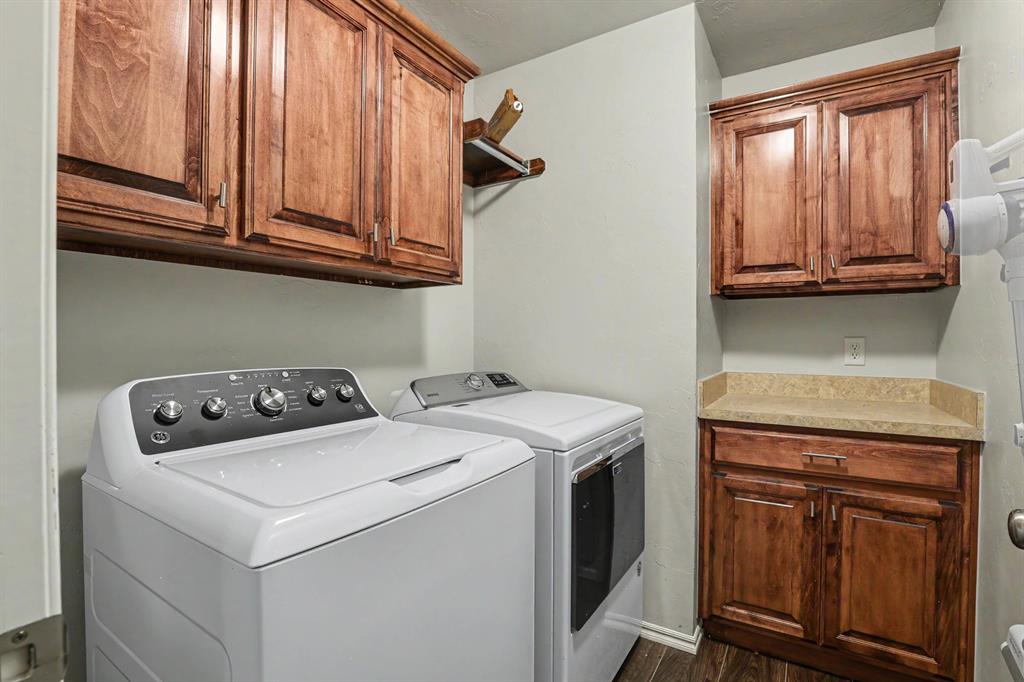 17036 Hardwood Place
