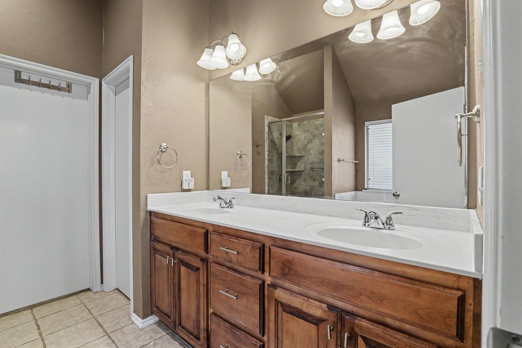 17036 Hardwood Place