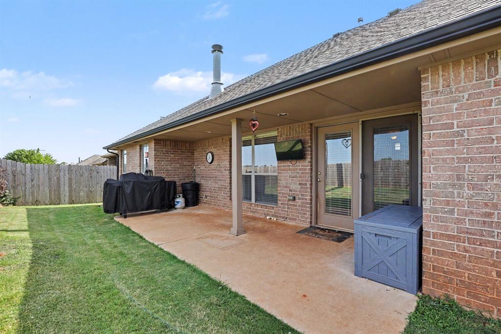 17036 Hardwood Place