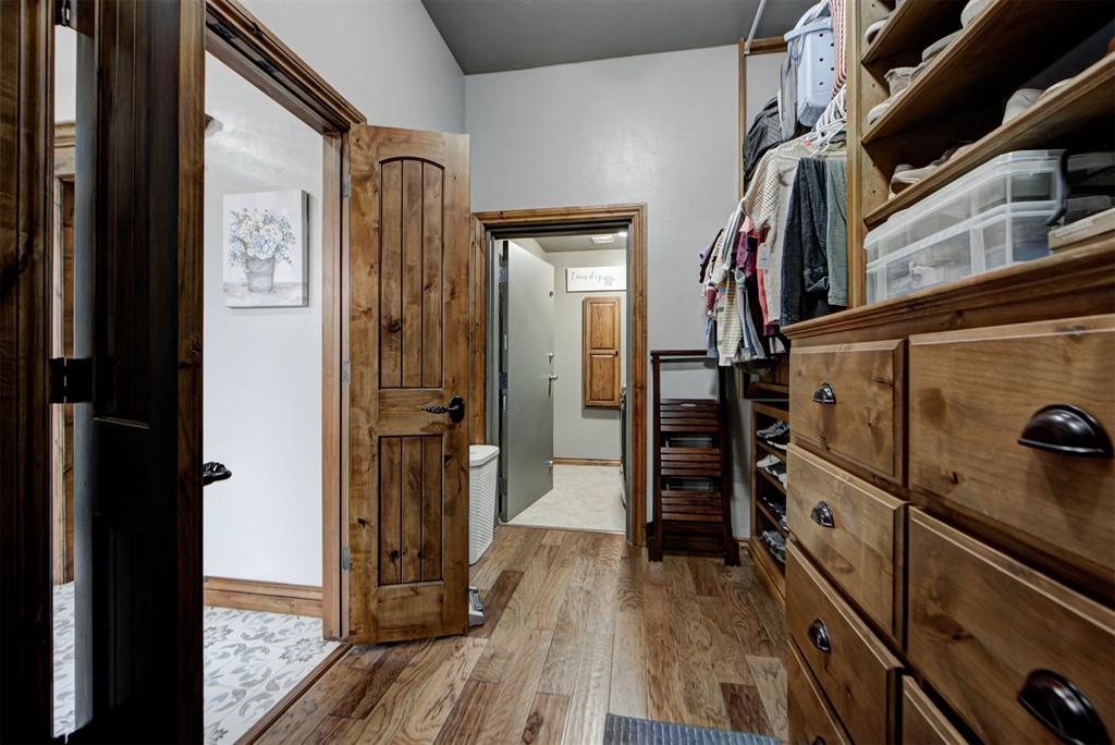 806 Chateau Court