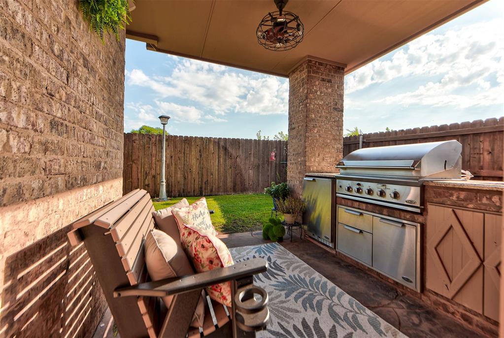 806 Chateau Court