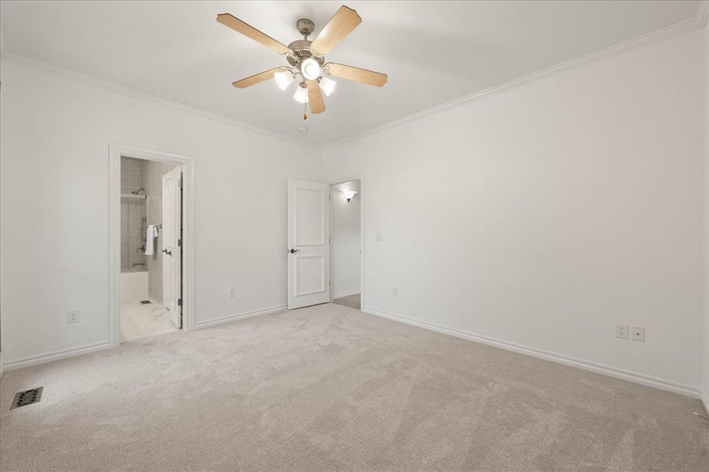 2808 Woodland Creek Drive