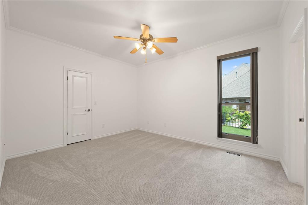 2808 Woodland Creek Drive