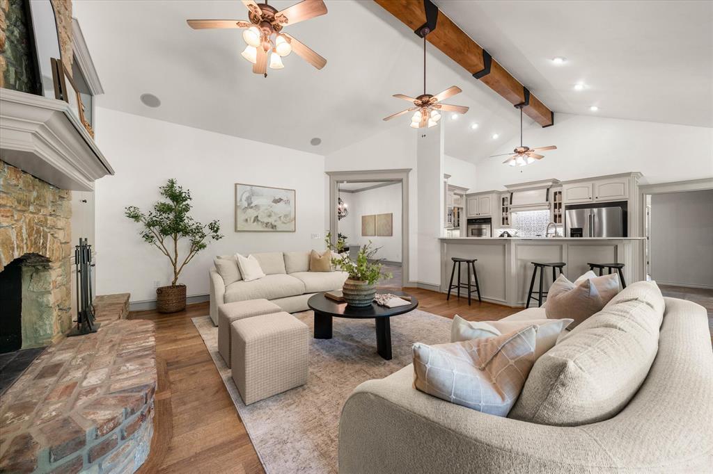 2808 Woodland Creek Drive