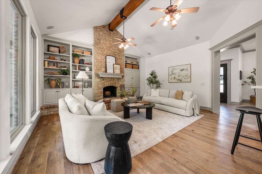 2808 Woodland Creek Drive
