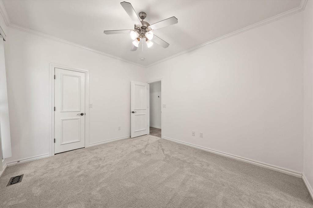 2808 Woodland Creek Drive