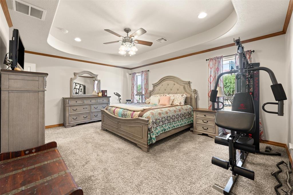 818 Silver Tree Drive