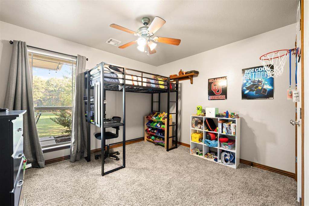818 Silver Tree Drive