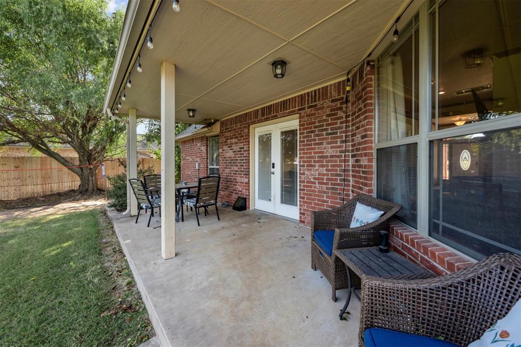 818 Silver Tree Drive