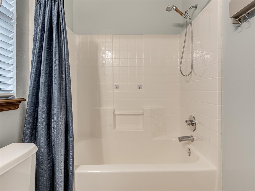 8908 SW 54th Street