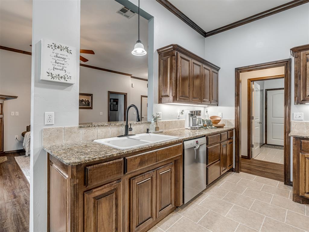 8908 SW 54th Street