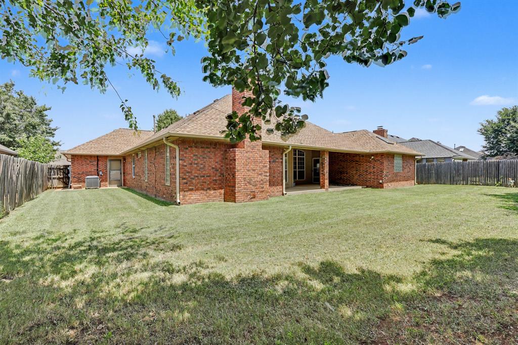 7408 NW 114th Terrace