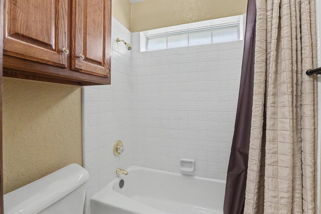 7408 NW 114th Terrace