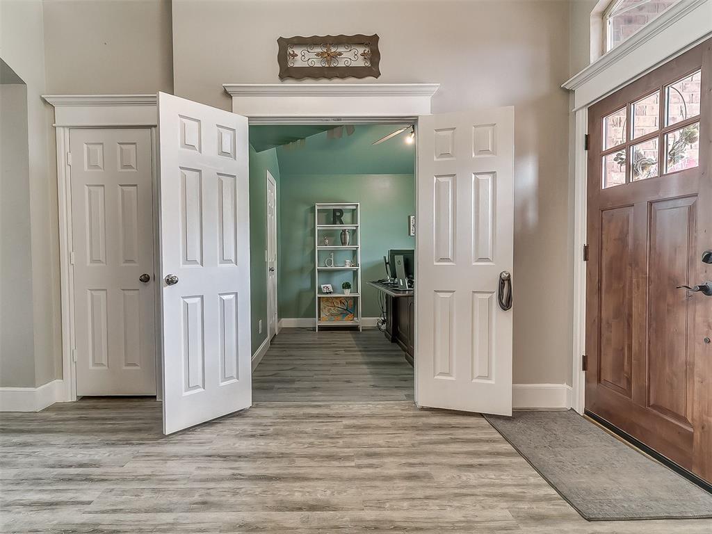 16008 Ledge Lane