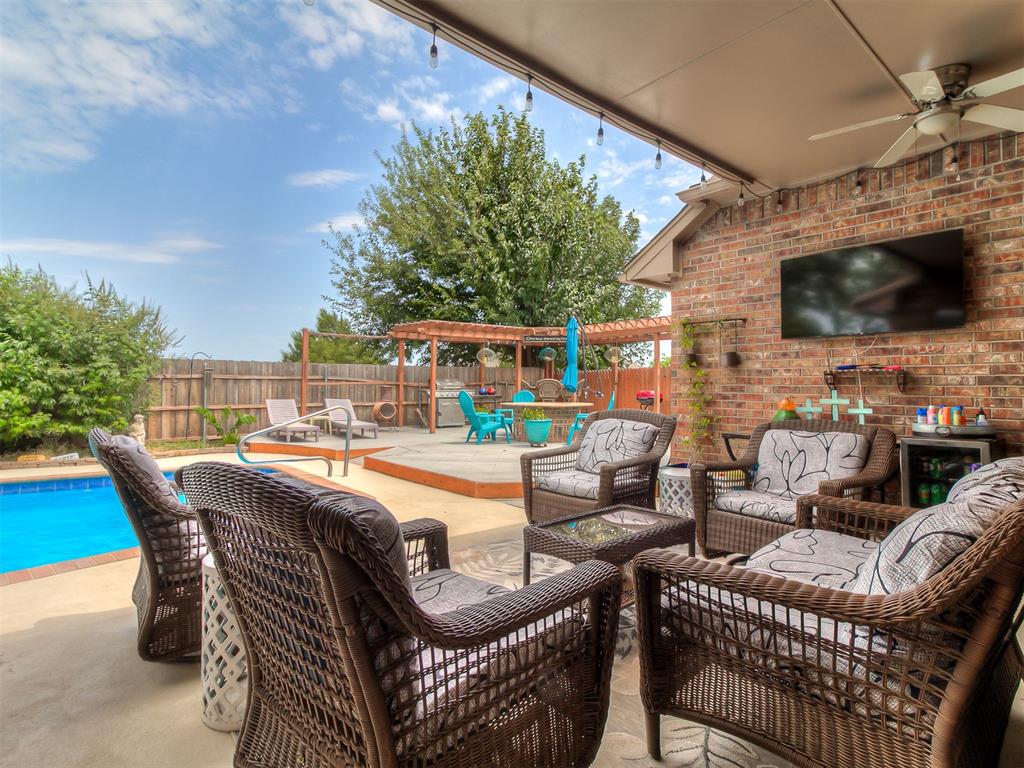 16008 Ledge Lane