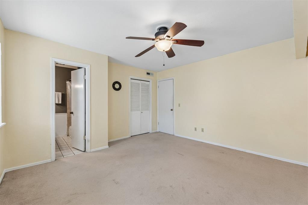 11323 N May Avenue Unit: B