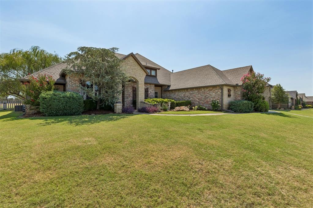 22982 Crossfield Court