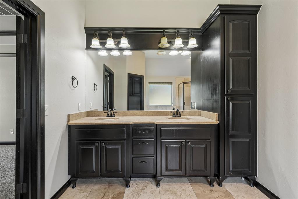 22982 Crossfield Court