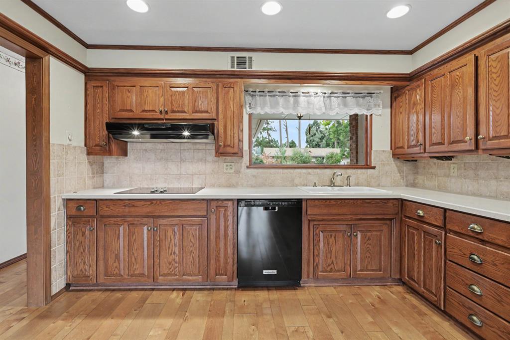 4225 NW 59th Street