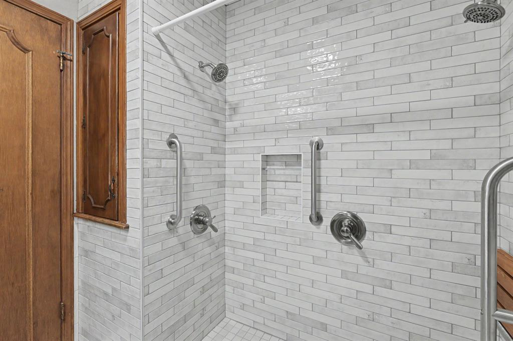 4225 NW 59th Street