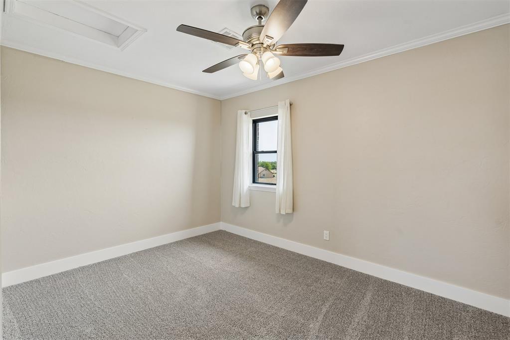 1316 NW Moffat Road
