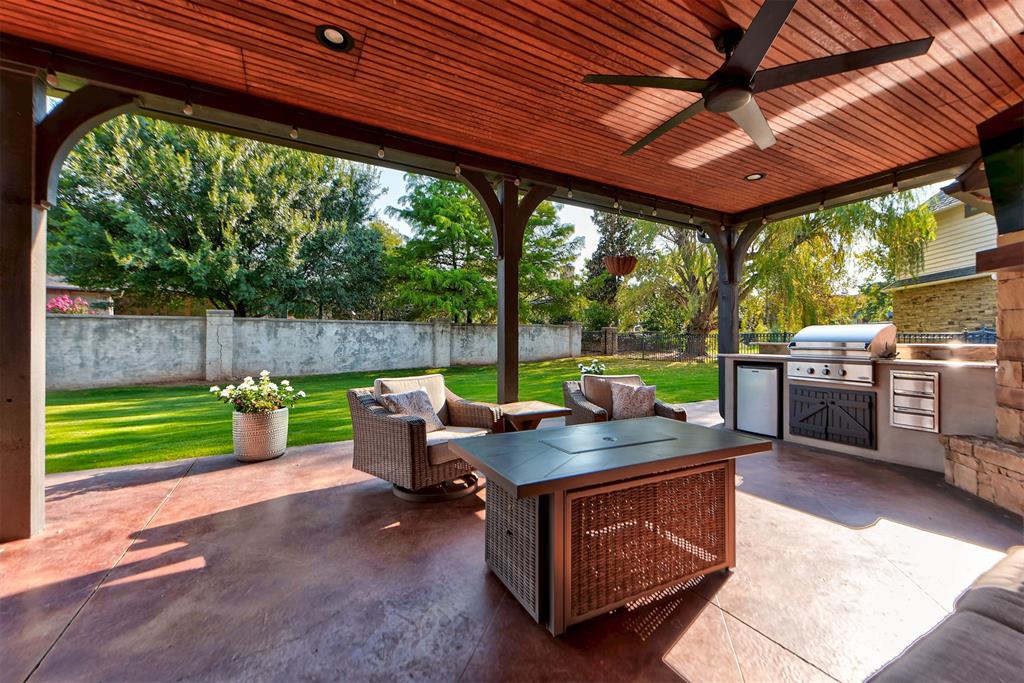 6716 Oak View Road