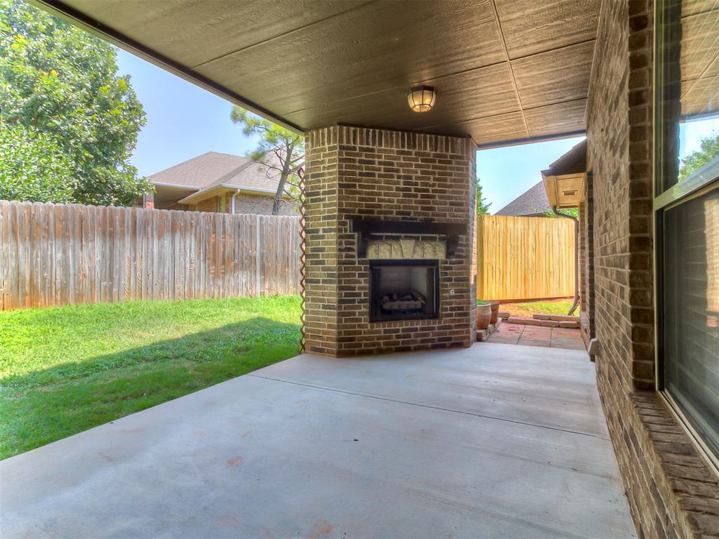 1001 Summerhill Drive