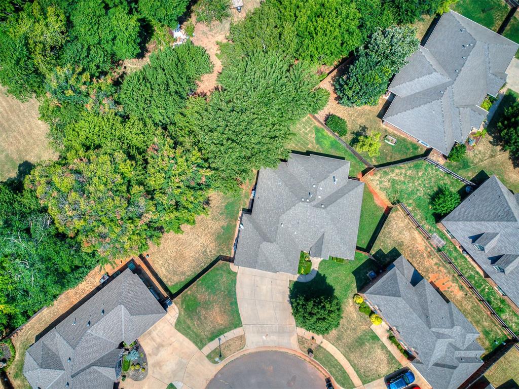 1001 Summerhill Drive