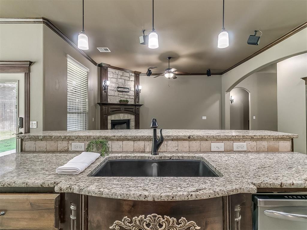 1001 Summerhill Drive