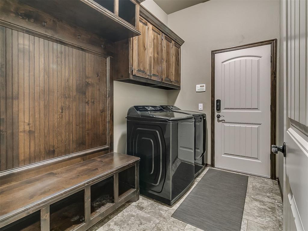 1001 Summerhill Drive