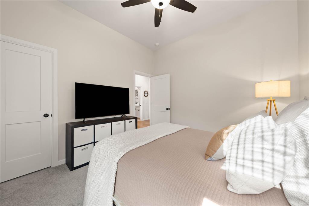 3625 Chapel Hill Row